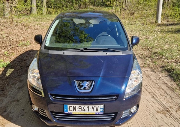 Peugeot 5008 cena 16900 przebieg: 206000, rok produkcji 2011 z Wschowa małe 67